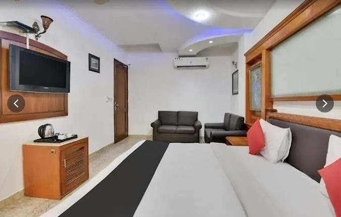 Tjs Royal Hotel Delhi
